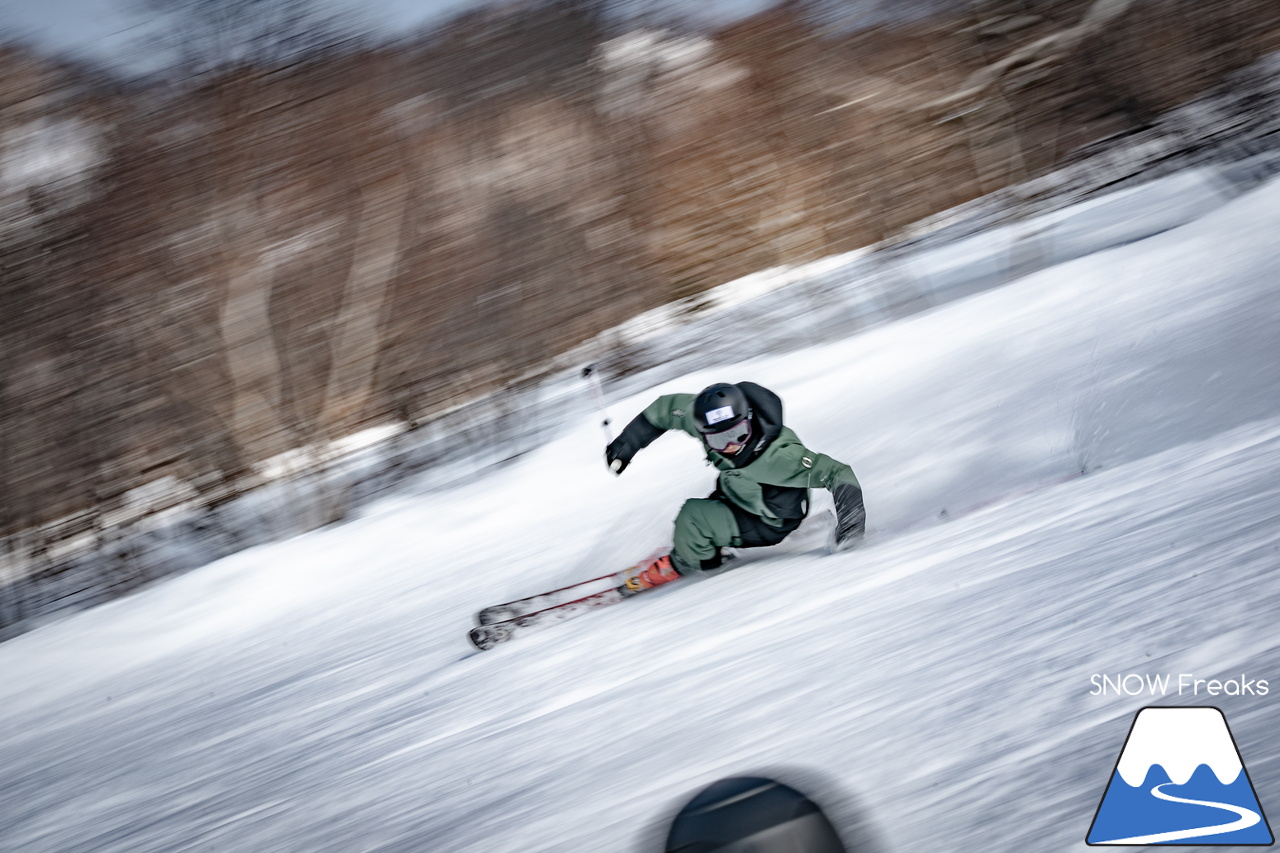 キロロリゾート｜[okaphoto]ことフォトグラファー・岡崎宜紀さんの撮影に密着。被写体となるのは...全日本スキー技術選ファイナリスト『原田侑駿 - Yuma Harada』(^^)/